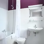 欧罗特拉酒店 2*