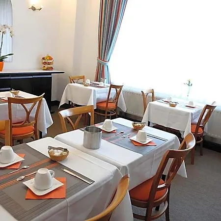 Eurotel Hotell 2*